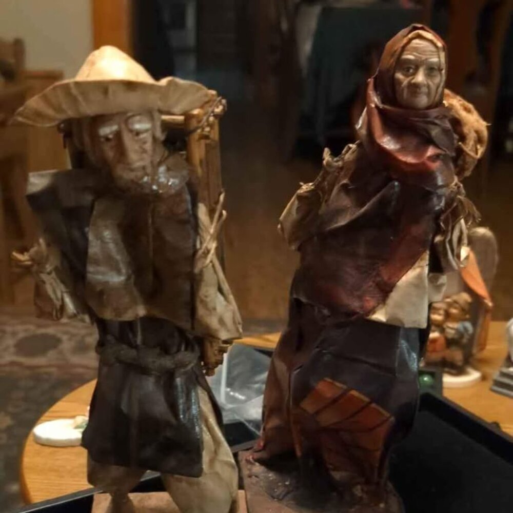 Handcrafted Vintage Paper Mache' Mexican Couple